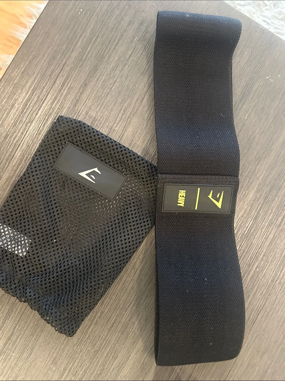 Gymshark Black Mesh workout gear - Picture 2 of 5